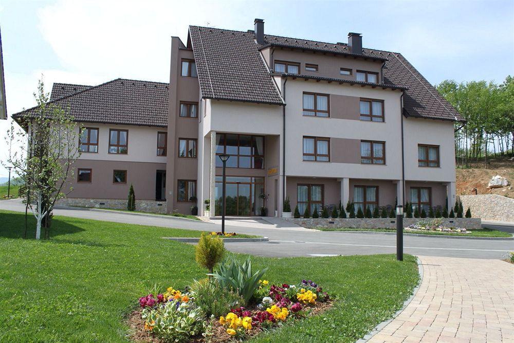 Hotel Degenija Seliste Dreznicko Ngoại thất bức ảnh